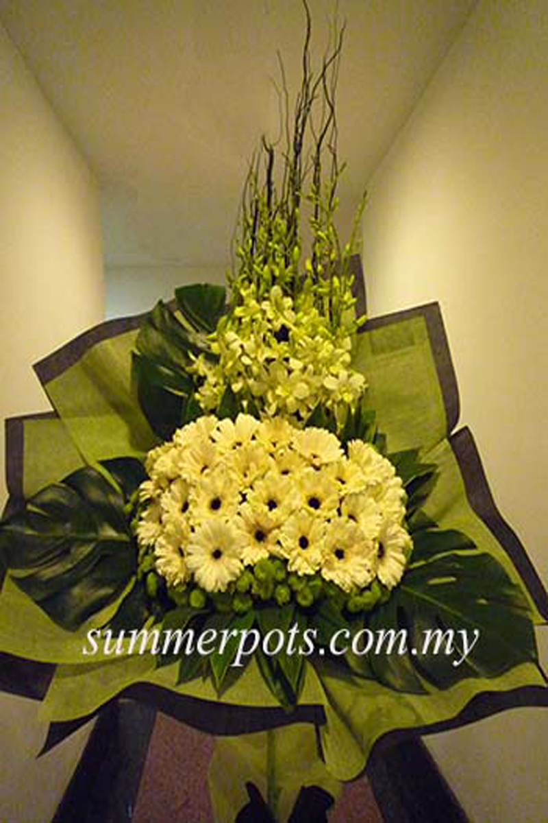 Condolence Stand 062