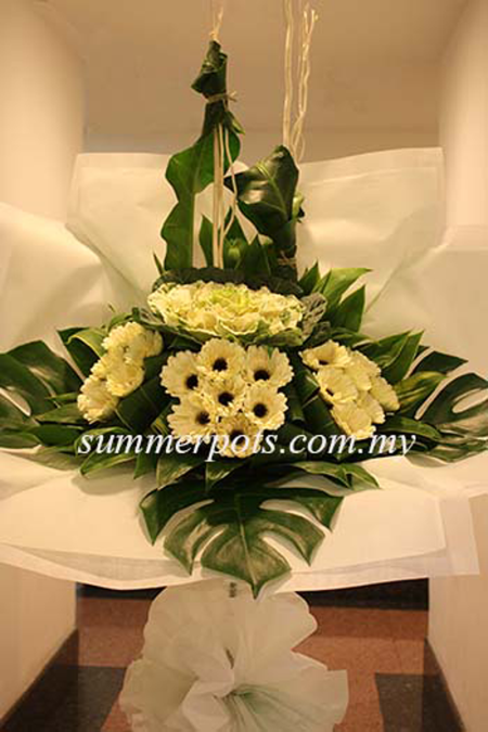 Condolence Stand 089