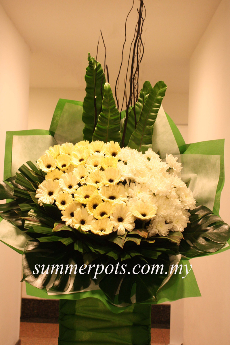 Condolence Stand 108