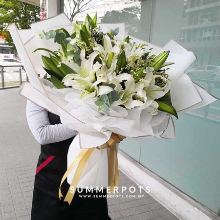 Casablanca Lily Bouquet 477