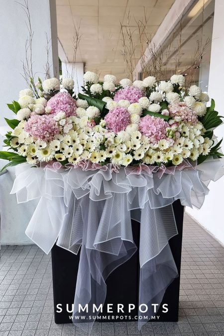 Condolence Stand 251