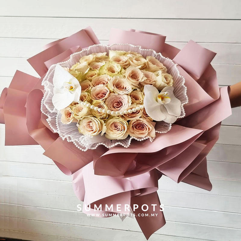 Quick Sand Roses Bouquet 562 - Image 2