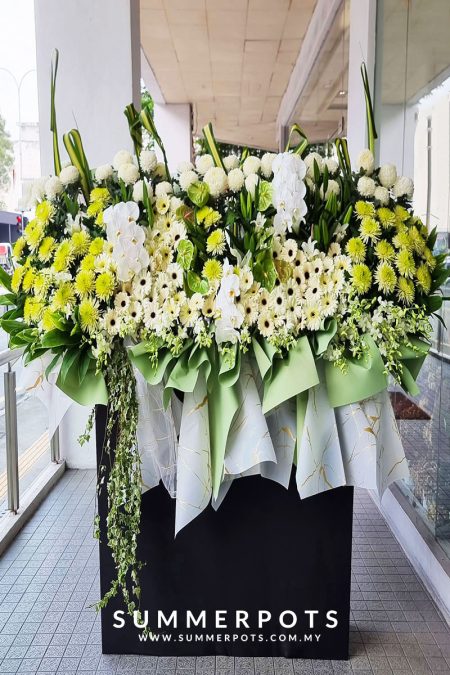 Condolence Stand 269