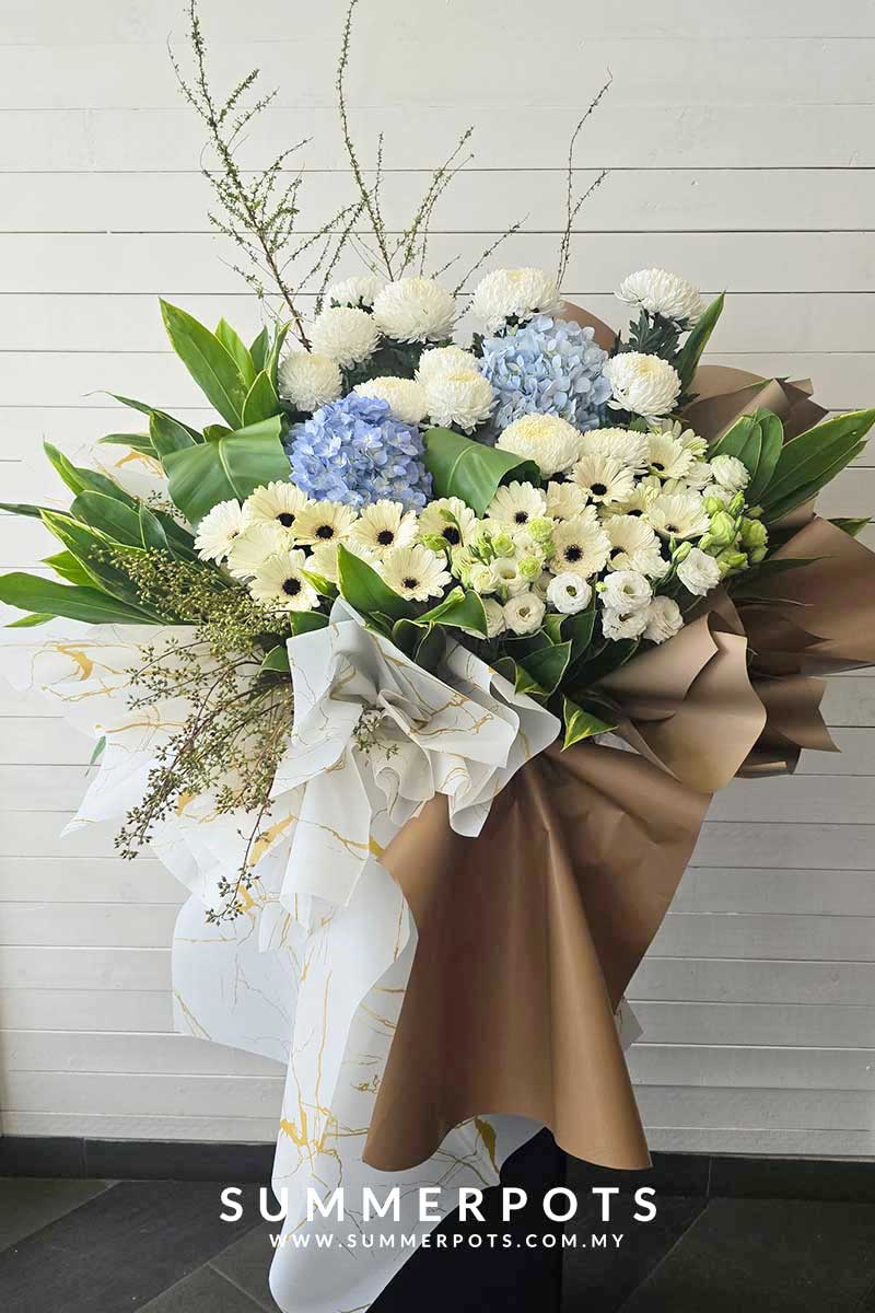 Condolence Stand 319